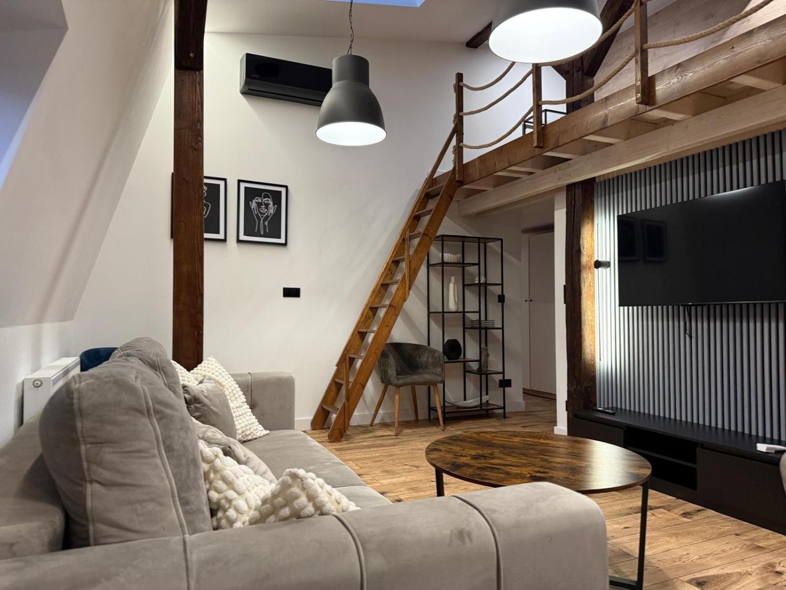 Loft In The City Center By Kobiela Apartments Katowice Exterior foto